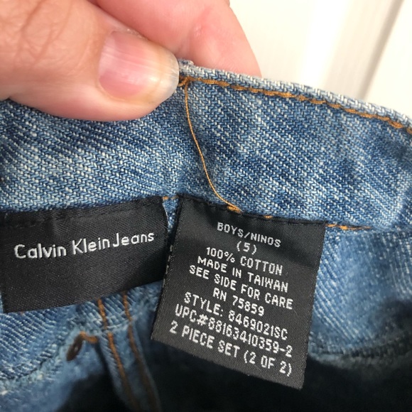 Calvin Klein Jeans Boys Cargo Jean Shorts - Picture 5 of 7